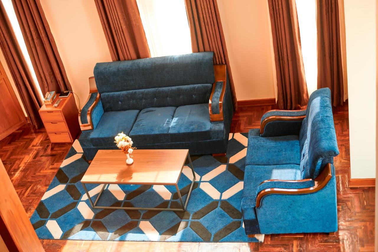 Seven Skies Hotel Arusha Eksteriør bilde